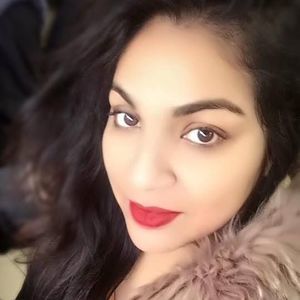 Meet your Posher, Sadia